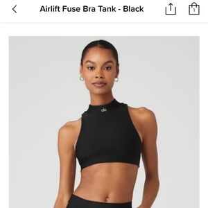 NWT Alo Yoga Bra Top